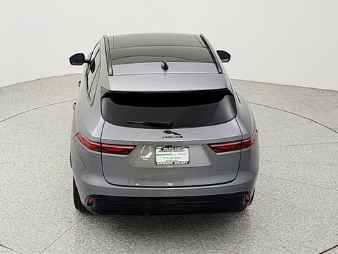 Certified 2024 Jaguar F-PACE R-Dynamic S AWD/4WD image 40