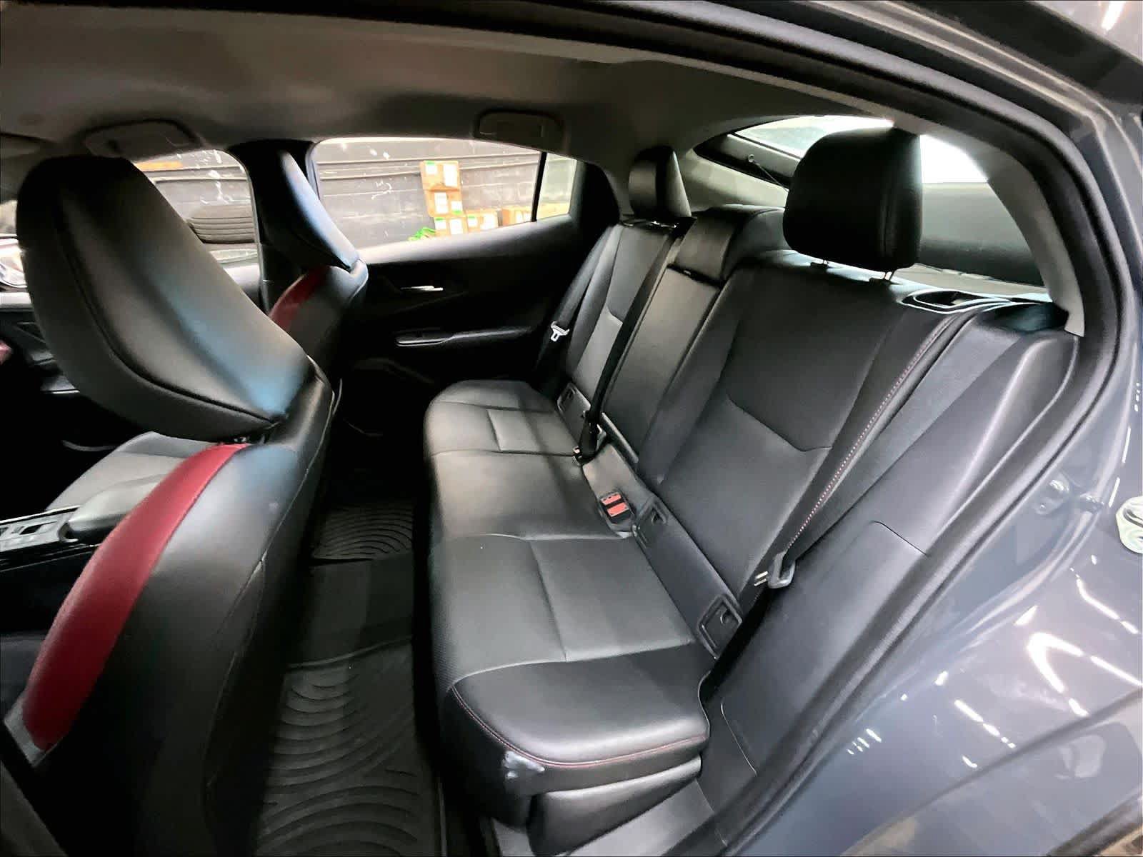 Used 2023 Toyota Prius Prime FWD image 28