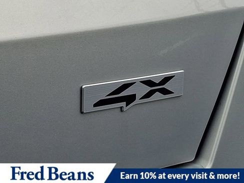 New 2026 Kia Sorento S image 21