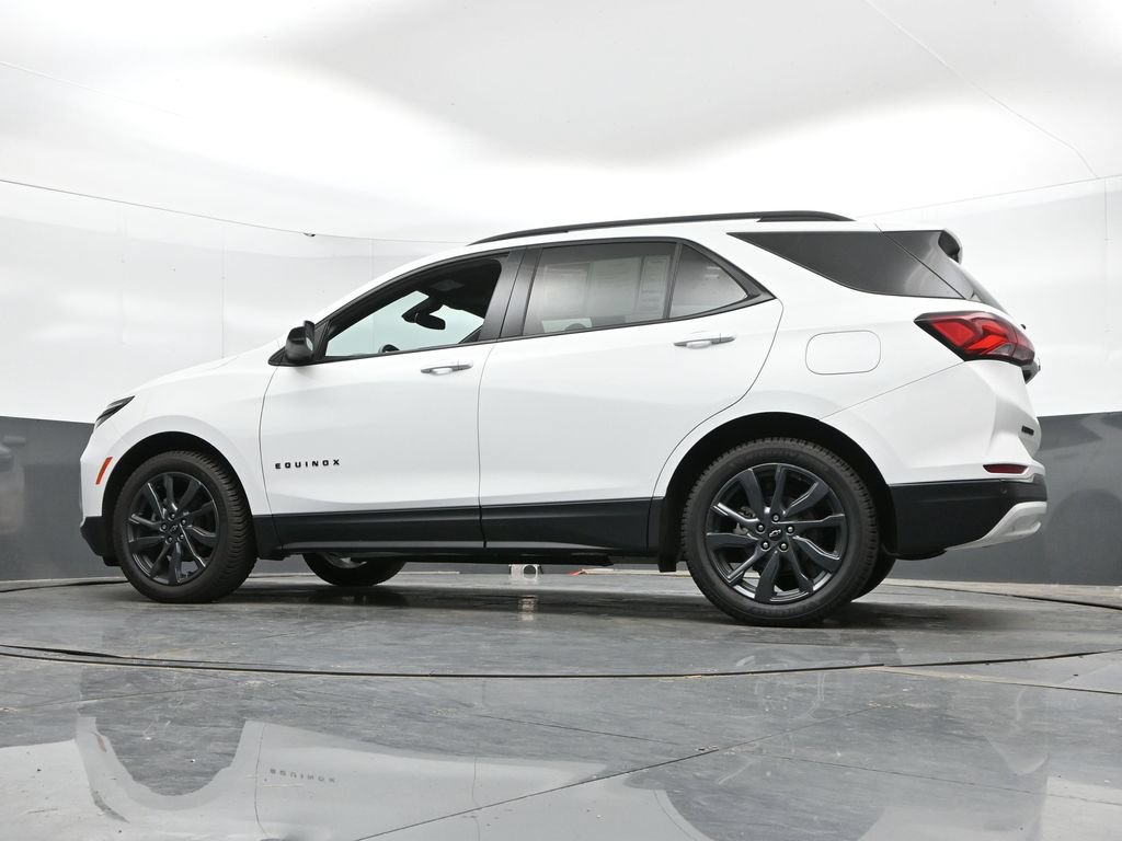 Used 2024 Chevrolet Equinox RS FWD image 37