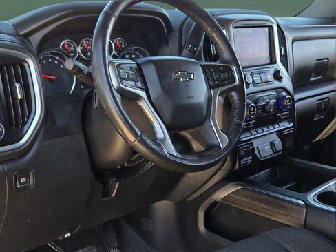 Used 2021 Chevrolet Silverado 1500 RST image 18