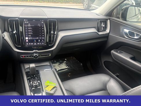 Certified 2025 Volvo XC60 B5 Core AWD/4WD image 15