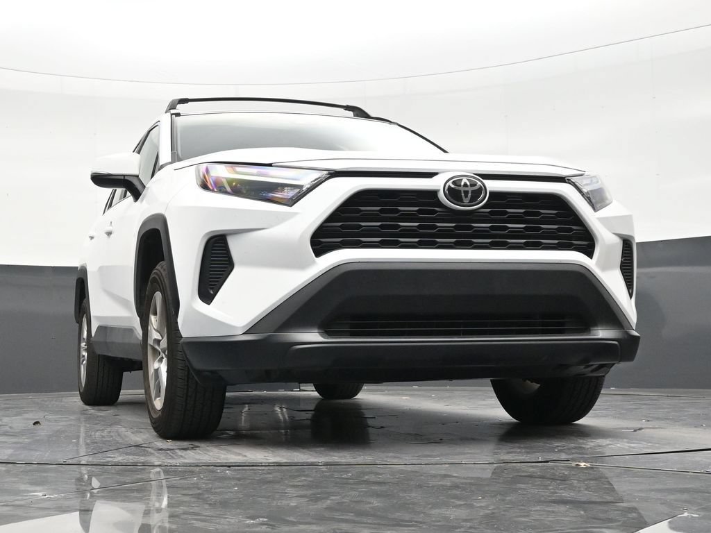 Used 2025 Toyota RAV4 XLE w/ Convenience Package AWD/4WD image 26