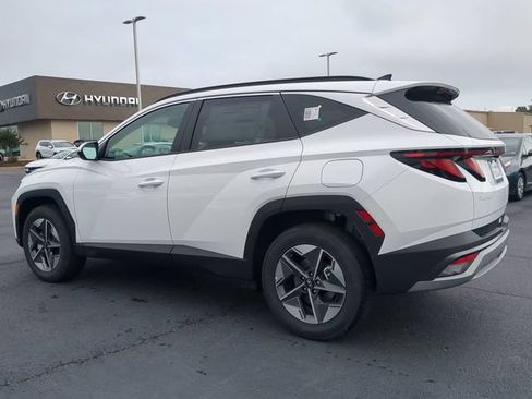 Used 2025 Hyundai Tucson SEL AWD/4WD image 6