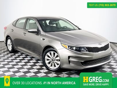 Used 2018 Kia Optima LX w/ 17" Alloy Wheels Package