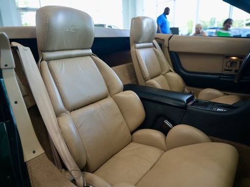 Used 1993 Chevrolet Corvette Convertible image 8