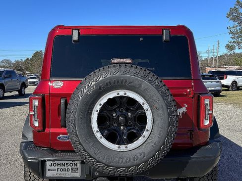 New 2025 Ford Bronco Badlands w/ Sasquatch Package AWD/4WD image 5