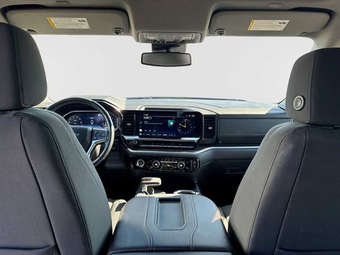 Certified 2022 Chevrolet Silverado 1500 RST image 19