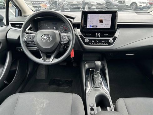 Used 2023 Toyota Corolla LE image 13