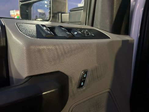 Used 2019 Ford F250 XL w/ Power Equipment Group image 12