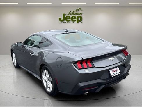 Used 2026 Ford Mustang Coupe RWD image 10