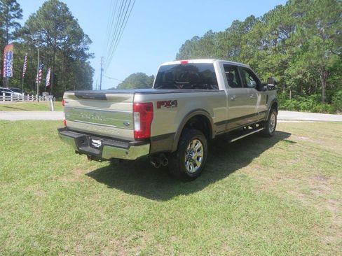 Used 2017 Ford F250 King Ranch w/ Chrome Package AWD/4WD image 6