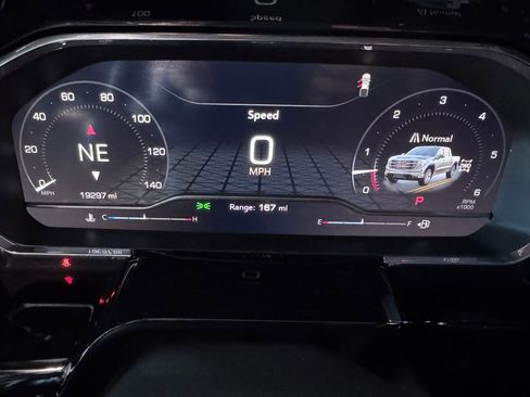 Certified 2023 GMC Sierra 1500 SLT w/ SLT Premium Package image 17