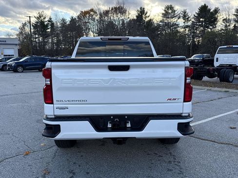 New 2026 Chevrolet Silverado 1500 RST w/ Convenience Package II AWD/4WD image 7