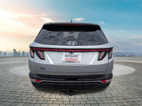 Used 2023 Hyundai Tucson SEL w/ Convenience Package FWD image 6
