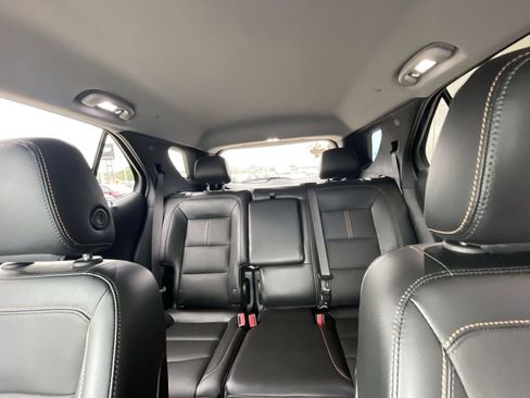 Certified 2022 Chevrolet Equinox Premier FWD image 20