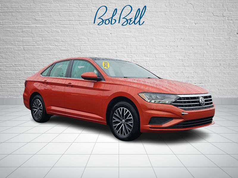 Used 2020 Volkswagen Jetta SE w/ SE Cold Weather Package image 1