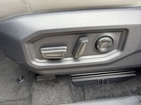 New 2026 Toyota Tundra Limited AWD/4WD image 28