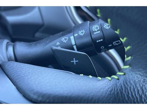 Used 2025 Subaru Outback Onyx Edition image 37