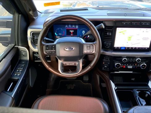 Used 2024 Ford F250 King Ranch image 5