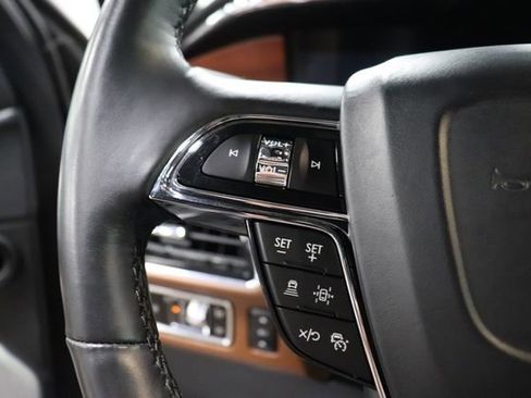 Used 2023 Lincoln Navigator Reserve RWD image 33