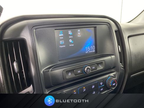 Used 2018 Chevrolet Silverado 2500 W/T AWD/4WD image 4