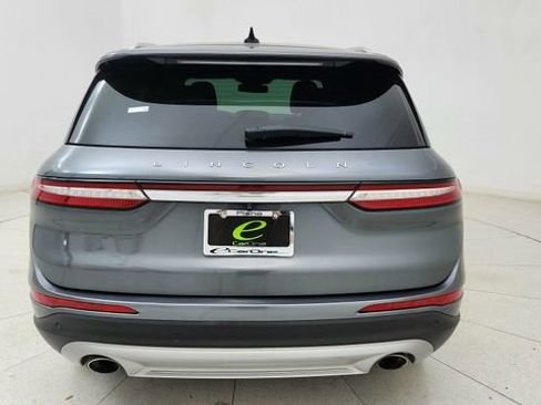 Used 2022 Lincoln Corsair FWD image 5