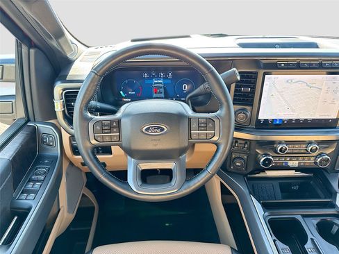 Used 2024 Ford F350 Lariat w/ Lariat Ultimate Package AWD/4WD image 3