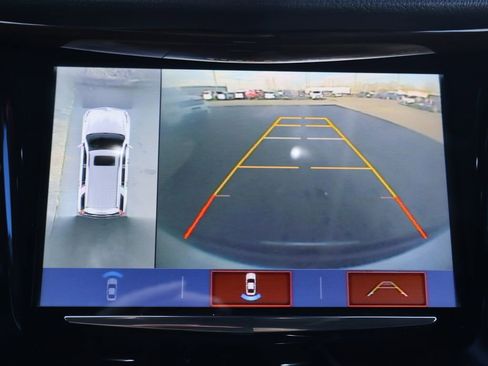 Used 2020 Cadillac Escalade Luxury image 16