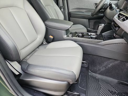 Certified 2026 Subaru Outback Premium AWD/4WD image 13
