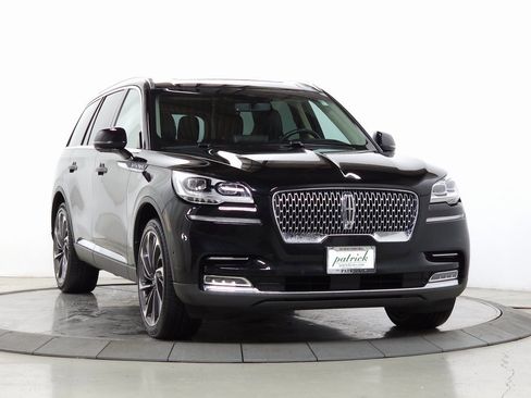 Used 2020 Lincoln Aviator Reserve w/ Equipment Group 202A image 1