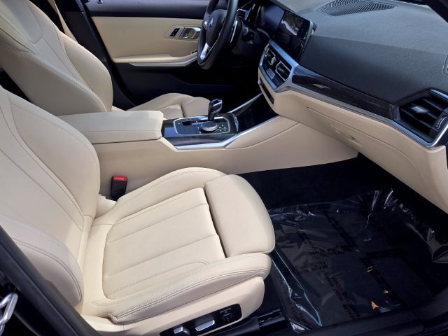 Used 2020 BMW 330i Sedan w/ Premium Package RWD image 16