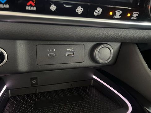 Certified 2021 Nissan Rogue Platinum AWD/4WD image 61