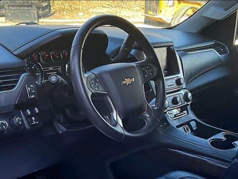 Used 2016 Chevrolet Tahoe LT image 12