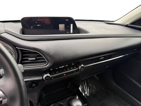 Certified 2025 MAZDA CX-30 AWD 2.5 S w/ Preferred Package image 12