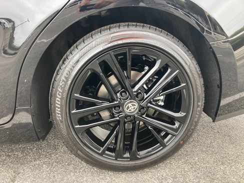 Used 2026 Toyota Camry SE image 19