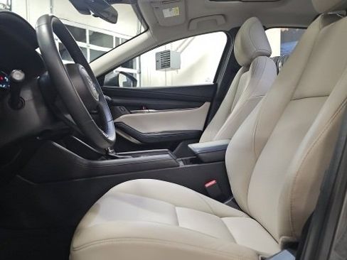 Used 2025 MAZDA MAZDA3 s image 13