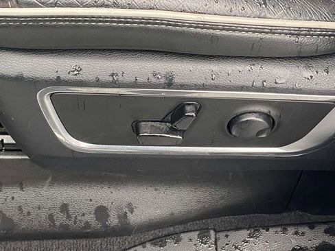 Used 2025 RAM 1500 Laramie image 15