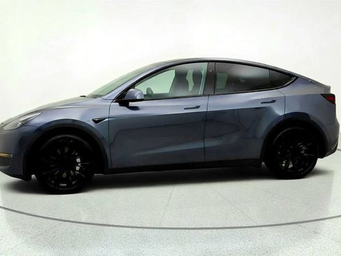 Used 2023 Tesla Model Y Long Range AWD/4WD image 8