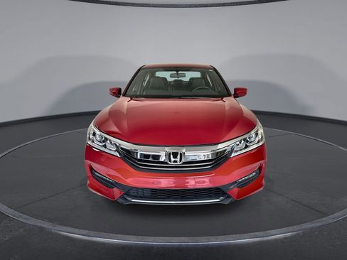 Used 2016 Honda Accord Sport image 3