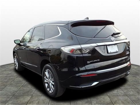 Used 2023 Buick Enclave Avenir w/ Avenir Technology Package image 4