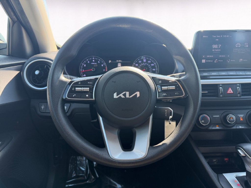Used 2024 Kia Forte LXS FWD image 12