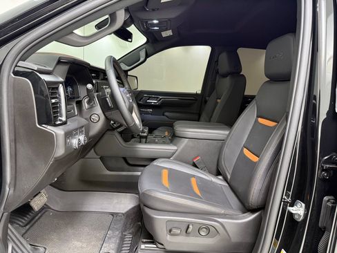 Used 2025 GMC Sierra 1500 AT4 AWD/4WD image 19