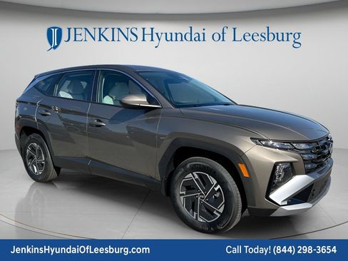New 2026 Hyundai Tucson Blue SE w/ Tow & Go Package AWD/4WD image 1