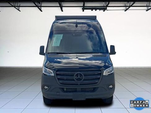 Used 2023 Mercedes-Benz Sprinter 3500 image 2