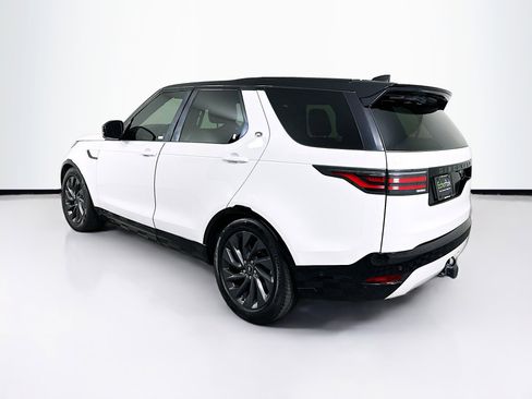Used 2022 Land Rover Discovery S R-Dynamic image 5