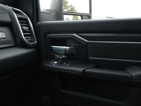 New 2026 RAM 2500 Big Horn AWD/4WD image 27