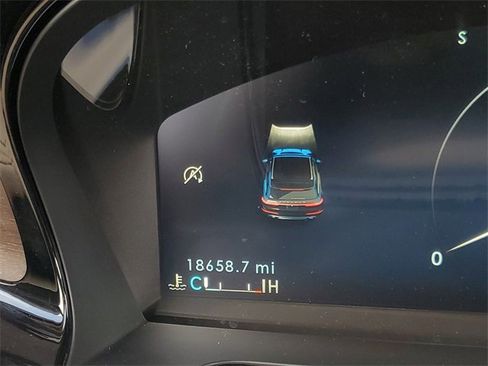 Certified 2023 Lincoln Corsair Reserve w/ Equipment Group 201A image 16