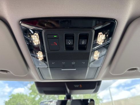 New 2026 Mitsubishi Outlander SEL FWD image 43