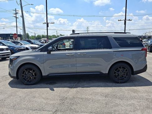 New 2026 Kia Carnival SX w/ SX Dark Edition Package image 5